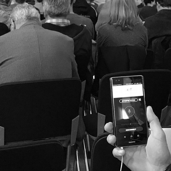 Syntax im Interview remotebasiertes Dolmetschen